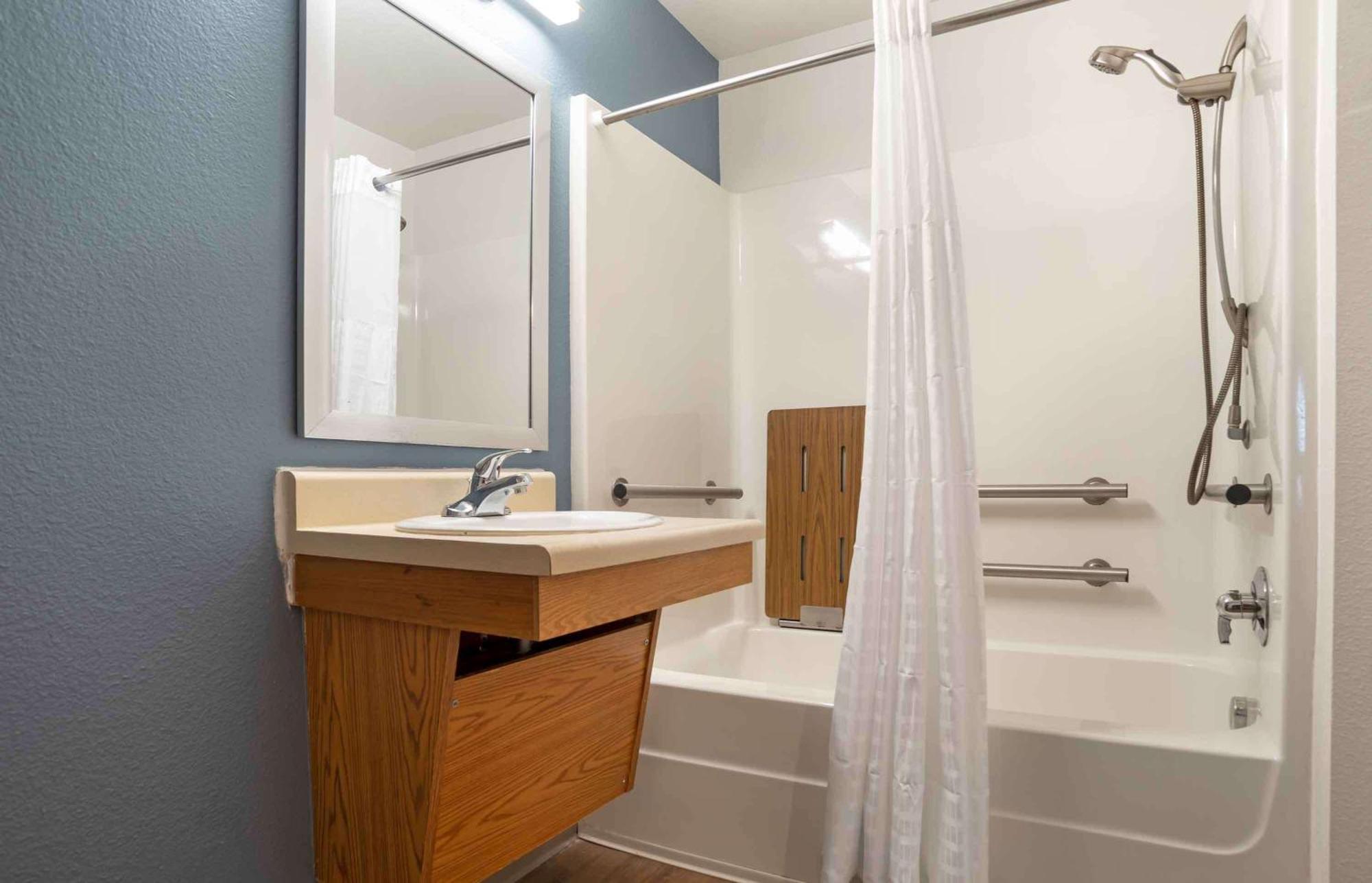 Extended Stay America Select Suites - Tallahassee - East المظهر الخارجي الصورة