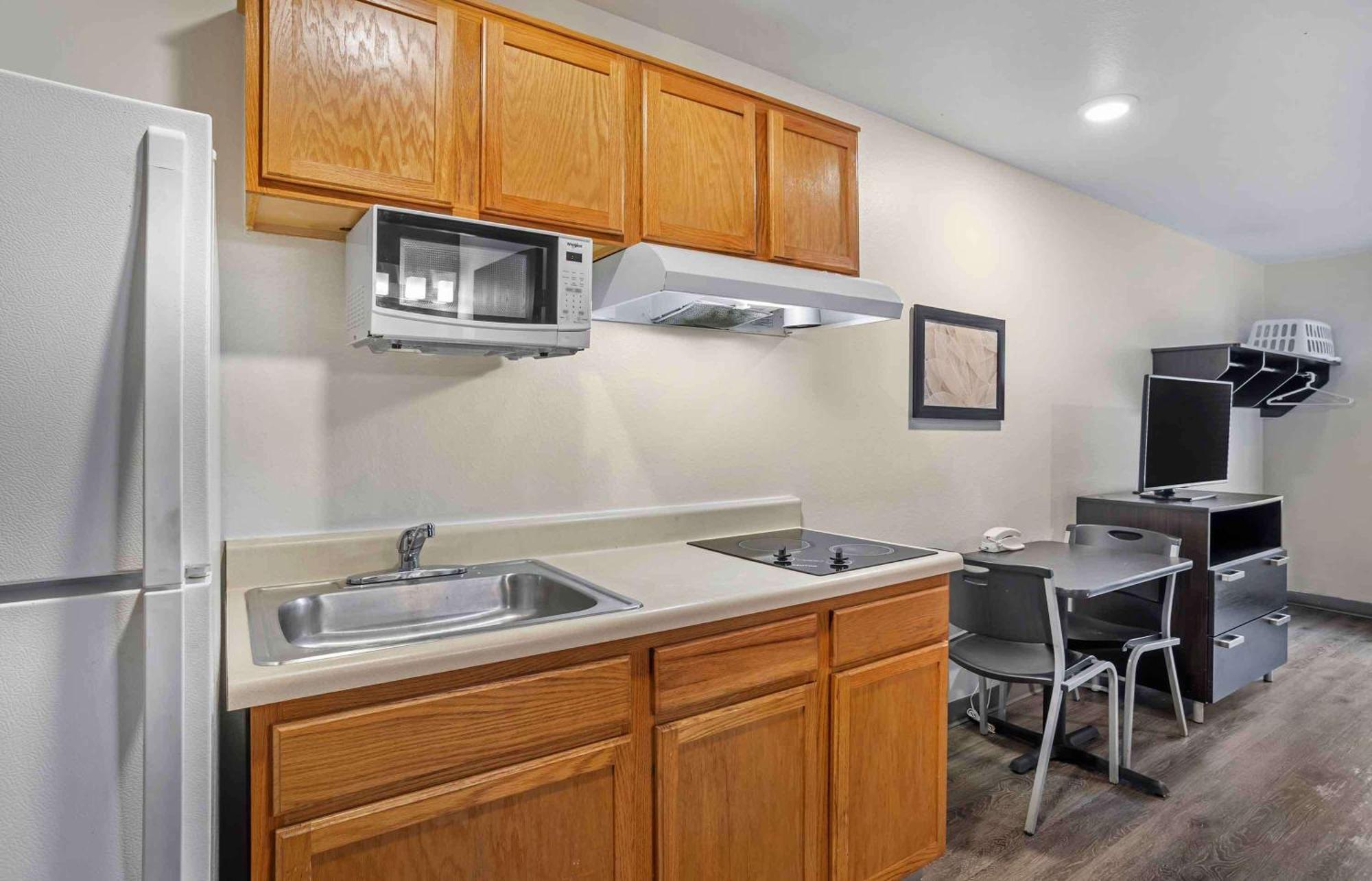 Extended Stay America Select Suites - Tallahassee - East المظهر الخارجي الصورة